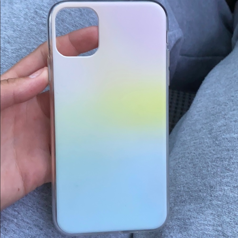 iPhone 11 phone case pastel!